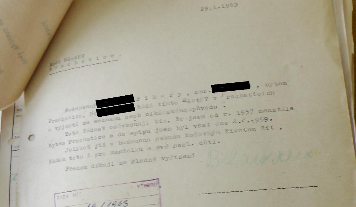  Žádost Roma vzatého do soupisu žádající o vynětí z evidence kočujících os