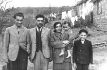 Romská osada Luhačovice 1943 (Státní okresní archiv Zlín)